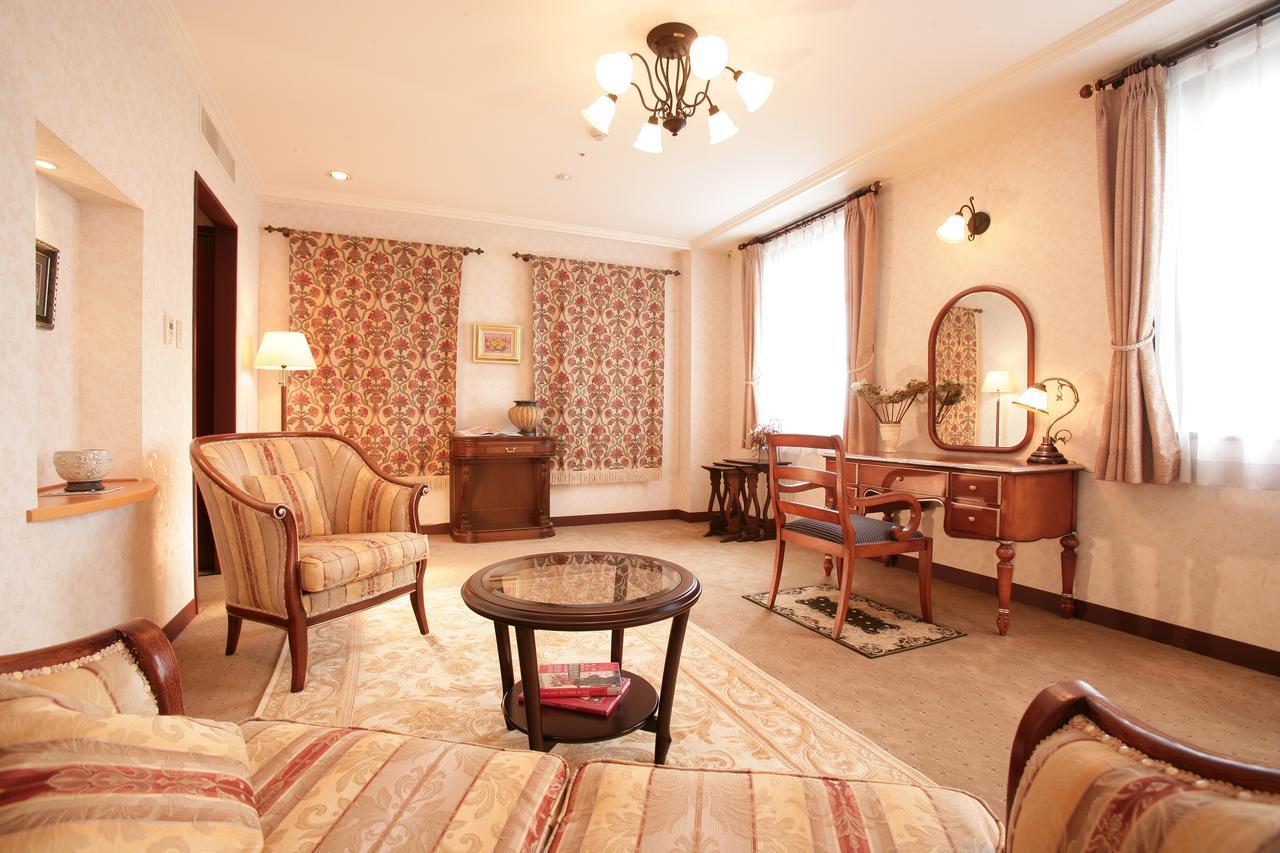 Kitabiwako Hotel Grazie Наґахама Екстер'єр фото