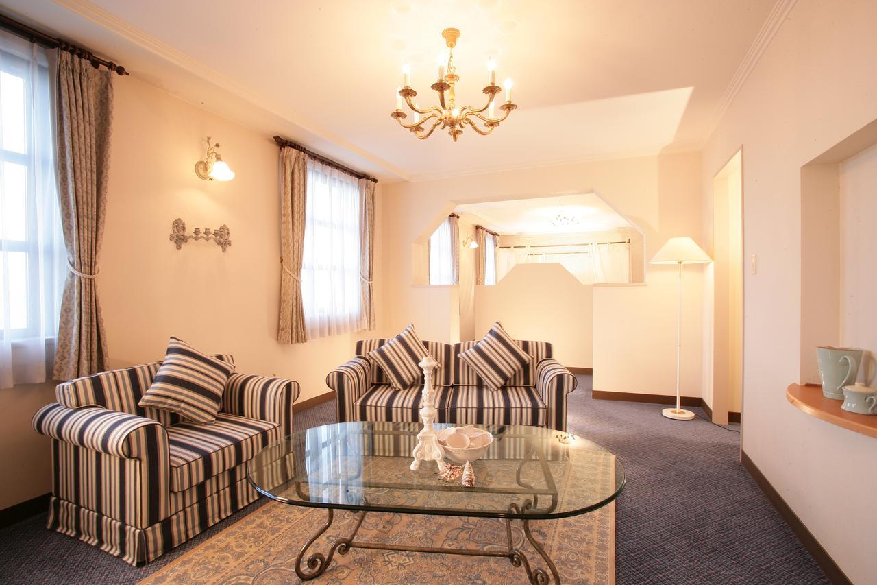 Kitabiwako Hotel Grazie Наґахама Екстер'єр фото