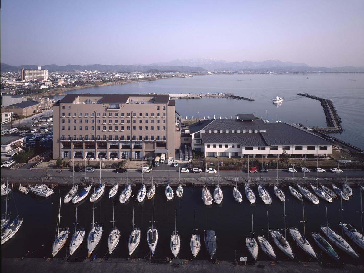 Kitabiwako Hotel Grazie Наґахама Екстер'єр фото