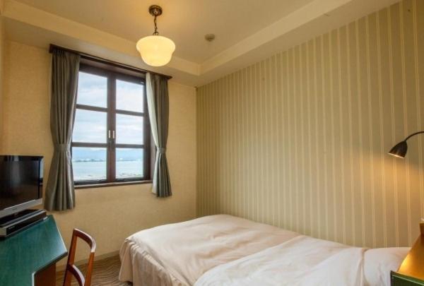 Kitabiwako Hotel Grazie Наґахама Екстер'єр фото
